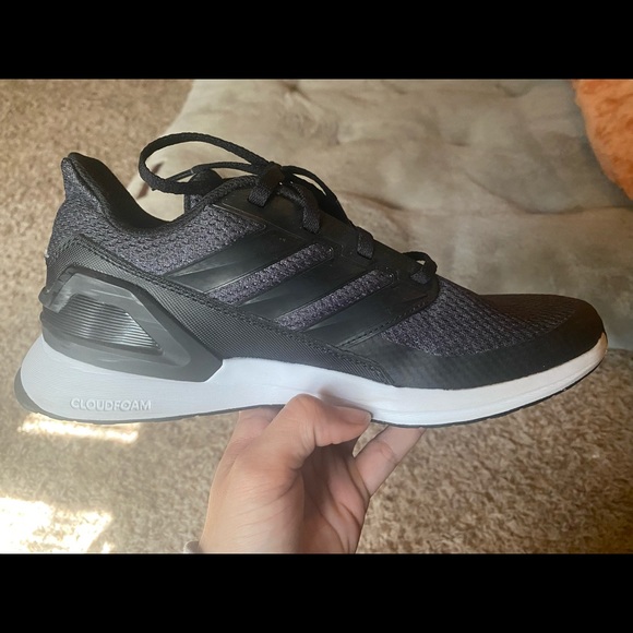 ADIDAS running/athletic sneaker! - Picture 7 of 7